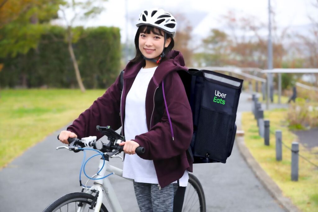 Uber Eats(ウーバーイーツ)は女性でもできる？