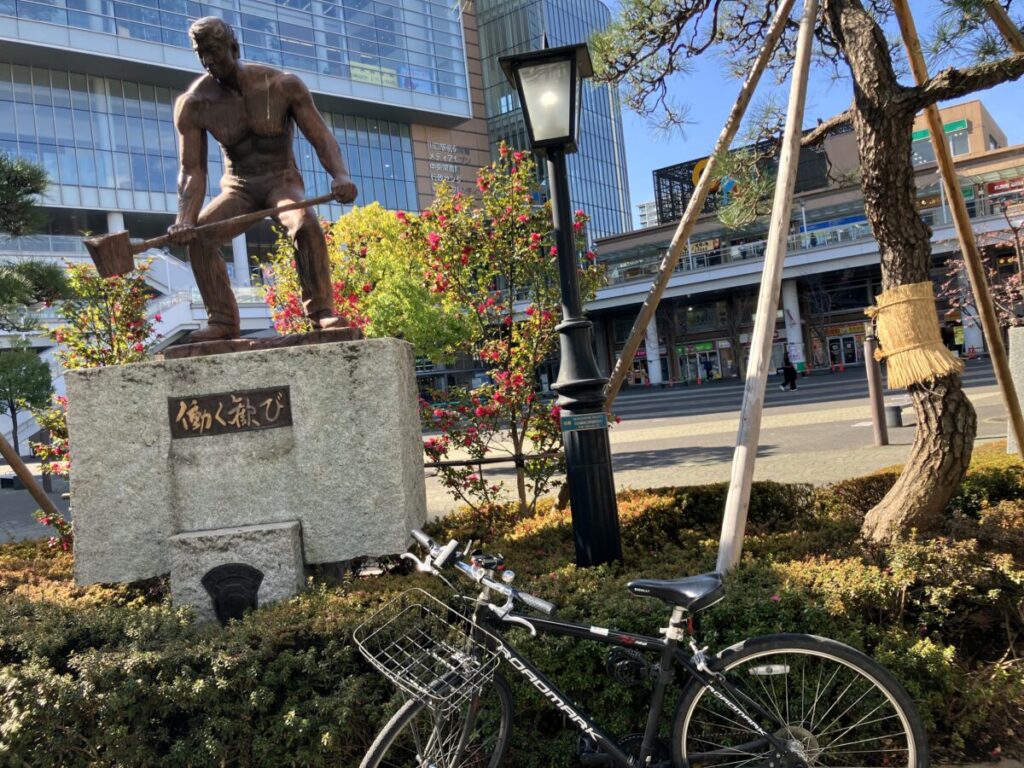 埼玉県川口市で出前館とRocket Now（ロケットナウ）を掛け持ち稼働中の配達員みやぴよさんの自転車。